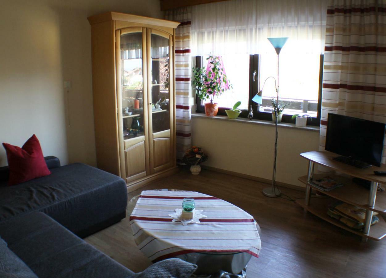 Haus Elisabeth Apartment นอยเชอเนา ภายนอก รูปภาพ
